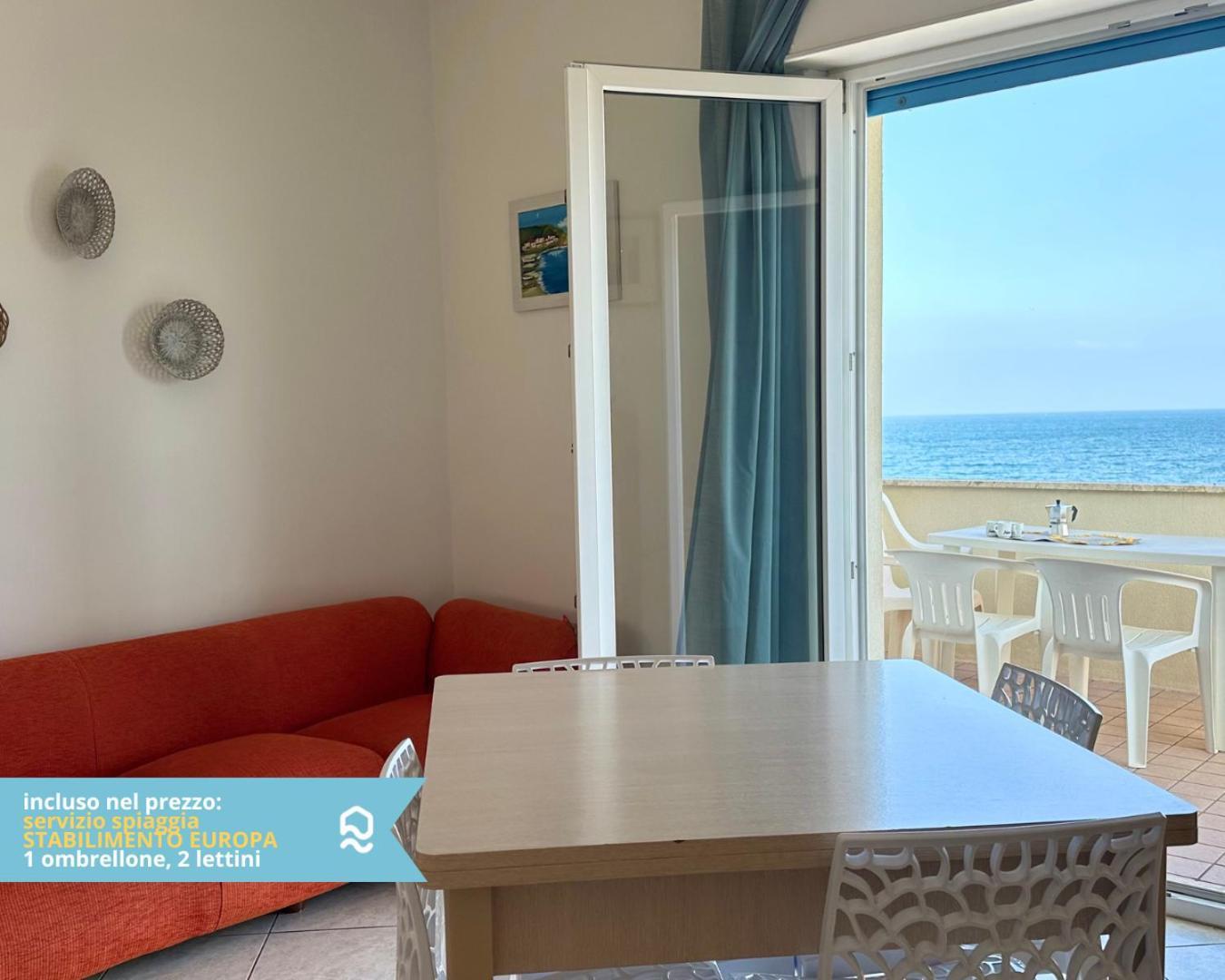 Rs321 - Marcelli, Trilocale Fronte Mare Con Spiaggia Inclusa Extérieur photo